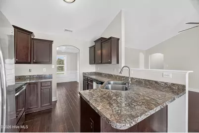 425 Meadowlark Drive, Winterville, NC 28590 - Photo 8