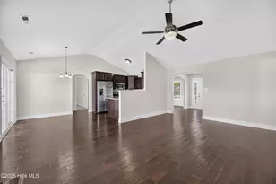 425 Meadowlark Dr, Winterville, NC 28590 - Photo 16