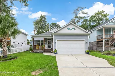 137 NW 16th Street, Oak Island, NC 28465 - Photo 4