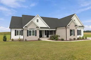 344 Stephanye Ln, Greenville, NC 27834 - Photo 2
