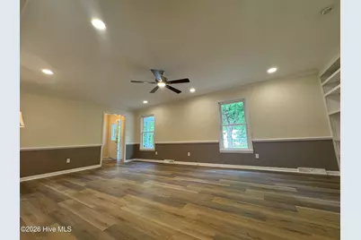 542 Aquarius Drive, Wilmington, NC 28411 - Photo 2