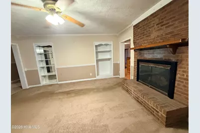 188 Safie Sixth Street, Rockingham, NC 28379 - Photo 2