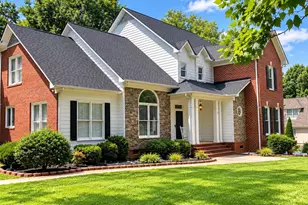 2633 Beulah Church Rd, Matthews, NC 28104 - Photo 1