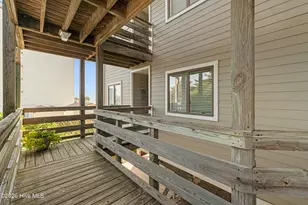 525 Salter Path Rd, Pine Knoll Shores, NC 28512 - Photo 32