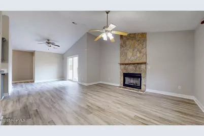 105 Spring Drive, Jacksonville, NC 28540 - Photo 4