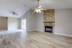 105 Spring Dr, Jacksonville, NC 28540 - Photo 4