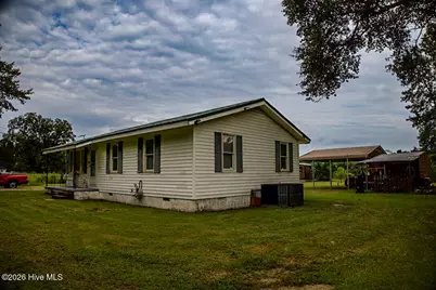 799 Cain Road, Saint Pauls, NC 28384 - Photo 8