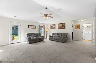202 Hominy Ct, Hubert, NC 28539 - Photo 6