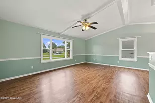 5302 Bogue Dr, Oriental, NC 28571 - Photo 10