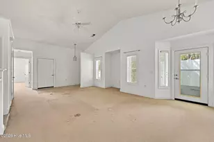 301 Sweetwater Cv, Newport, NC 28570 - Photo 8