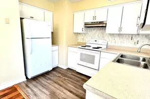 1305 Wellington Ave, Wilmington, NC 28401 - Photo 6