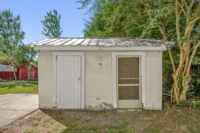 806 W Roseboro Street, Roseboro, NC 28382 - Photo 26