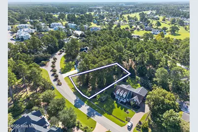 365 S Middleton Drive NW, Calabash, NC 28467 - Photo 4