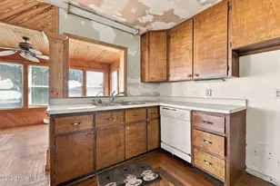 563 Neptune Dr, Cape Carteret, NC 28584 - Photo 14
