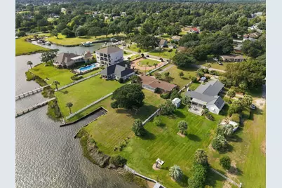 563 Neptune Drive, Cape Carteret, NC 28584 - Photo 6