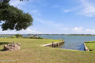 563 Neptune Dr, Cape Carteret, NC 28584 - Photo 42