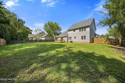 112 Orkney Drive, Jacksonville, NC 28540 - Photo 4