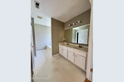 125 Batchelors Trail, Jacksonville, NC 28546 - Photo 16