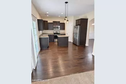 439 Patriots Point Lane, Swansboro, NC 28584 - Photo 8