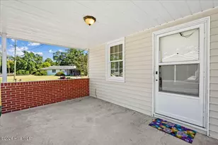 1305 N Robin St, Goldsboro, NC 27534 - Photo 4