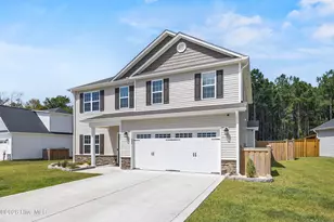 499 Pebble Shore Dr, Sneads Ferry, NC 28460 - Photo 2