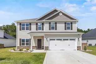 499 Pebble Shore Dr, Sneads Ferry, NC 28460 - Photo 1
