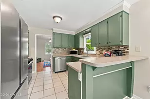 1142 Lakeview Ave, Richlands, NC 28574 - Photo 14