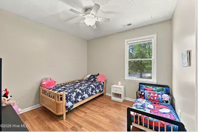 1142 Lakeview Avenue, Richlands, NC 28574 - Photo 28
