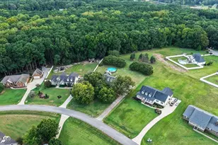 8622 Carter Grove Dr, Elm City, NC 27822 - Photo 54