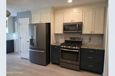 184 E Ridge Court, Jacksonville, NC 28540 - Photo 10