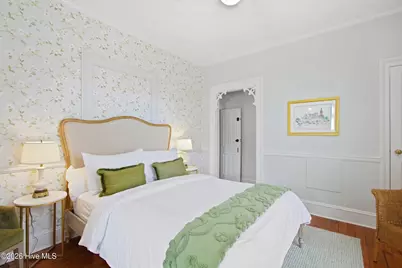 509 Pollock Street, New Bern, NC 28562 - Photo 10
