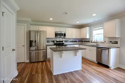 180 Lori Lane, Aberdeen, NC 28315 - Photo 12