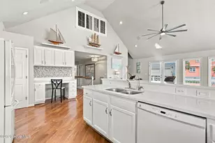 720 Fort Fisher Blvd S, Kure Beach, NC 28449 - Photo 44