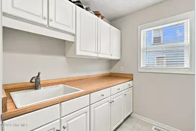 720 Fort Fisher Boulevard S, Kure Beach, NC 28449 - Photo 14