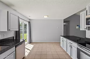 164 Glenwood Dr, Hubert, NC 28539 - Photo 8