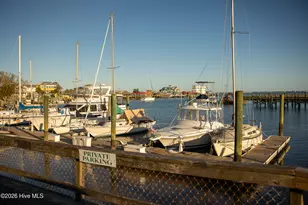 807 E Nash St, Southport, NC 28461 - Photo 64