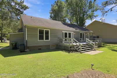 1122 Barkentine Drive, New Bern, NC 28560 - Photo 34