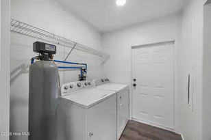 2025 Teresa Dr, Castle Hayne, NC 28429 - Photo 14