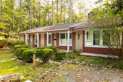 1610 E Indiana Avenue, Southern Pines, NC 28387 - Photo 1