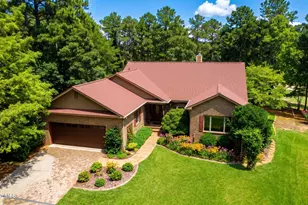 310 Divot Ct, McCormick, SC 29835 - Photo 1