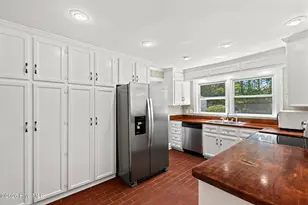 1210 Stockton Rd, Kinston, NC 28504 - Photo 12