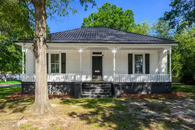 412 W Walnut Street, Tarboro, NC 27886 - Photo 1