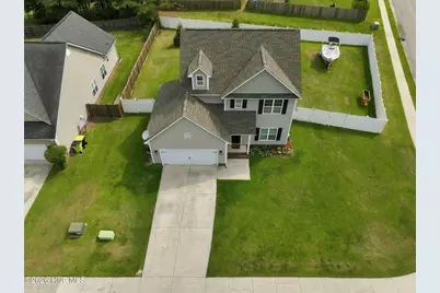 113 Borough Nest Drive, Swansboro, NC 28584 - Photo 40