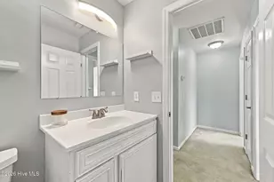 113 Borough Nest Dr, Swansboro, NC 28584 - Photo 34