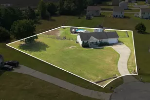 2103 Deerwood Ln, Kinston, NC 28504 - Photo 8