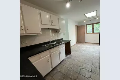 110 Beechwood Drive, Morehead City, NC 28557 - Photo 22