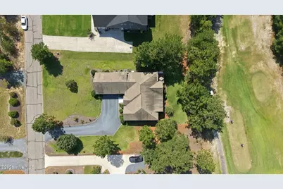 122 Beacon Ridge Drive, Seven Lakes, NC 27376 - Photo 6