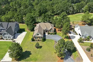 122 Beacon Ridge Dr, Seven Lakes, NC 27376 - Photo 4