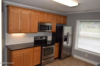 290 N May Street #1, Southern Pines, NC 28387 - Photo 2