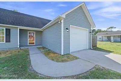 20 S Shelby Road, Southport, NC 28461 - Photo 4